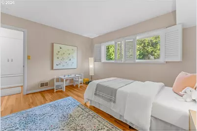 6823 SW Burlingame Ave, Portland, OR 97219 - Photo 21
