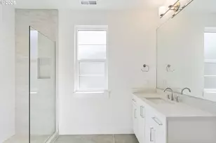 15963 NW Holman Wy, Portland, OR 97229 - Photo 21