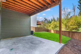 15963 NW Holman Wy, Portland, OR 97229 - Photo 41