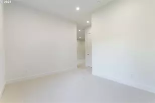 15963 NW Holman Wy, Portland, OR 97229 - Photo 37