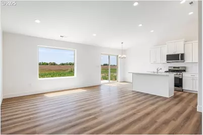 303 Sage St, Boardman, OR 97818 - Photo 9