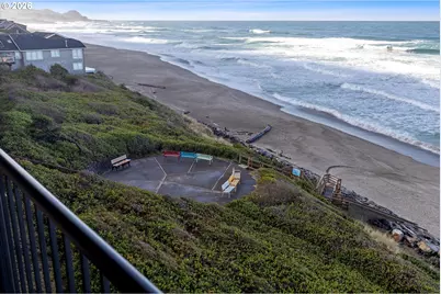 325 Lancer St #39, Lincoln City, OR 97367 - Photo 21