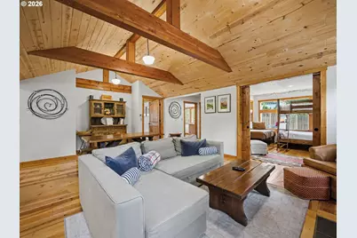 60111 E Sleepy Hollow Dr, Sandy, OR 97055 - Photo 5