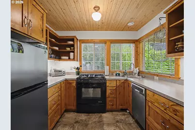 60111 E Sleepy Hollow Dr, Sandy, OR 97055 - Photo 13