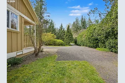 60111 E Sleepy Hollow Dr, Sandy, OR 97055 - Photo 41