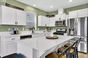 900 Ben Brown Ln, Woodburn, OR 97071 - Photo 5