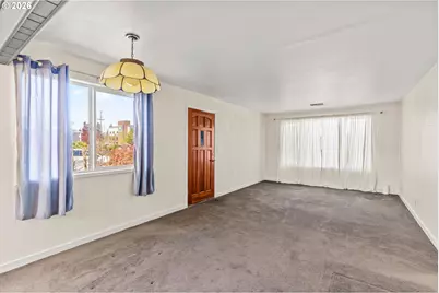 1649 G St, Springfield, OR 97477 - Photo 7