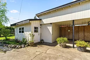 1649 G St, Springfield, OR 97477 - Photo 25