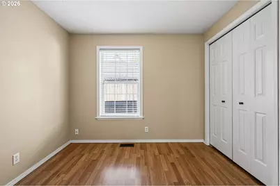 5792 E St, Springfield, OR 97478 - Photo 21