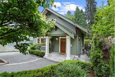 2328 SW Broadway Dr, Portland, OR 97201 - Photo 1