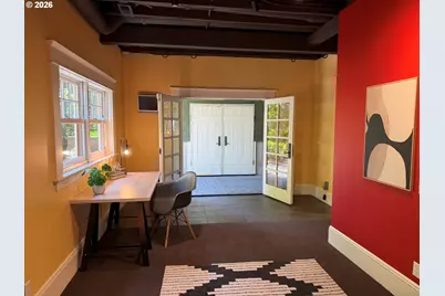 2328 SW Broadway Dr, Portland, OR 97201 - Photo 47