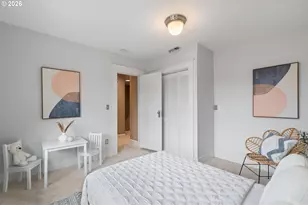 2328 SW Broadway Dr, Portland, OR 97201 - Photo 21