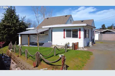 1092 Lewis St, North Bend, OR 97459 - Photo 31