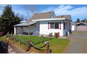 1092 Lewis St, North Bend, OR 97459 - Photo 31