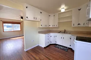 1092 Lewis St, North Bend, OR 97459 - Photo 15