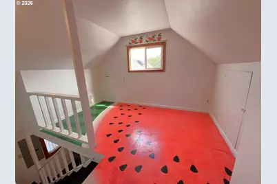 1092 Lewis St, North Bend, OR 97459 - Photo 27