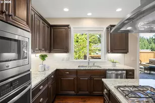 5748 NW 128th Terrace, Portland, OR 97229 - Photo 13