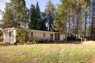 53254 Bridge Dr, La Pine, OR 97739 - Photo 3