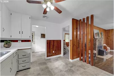 544 Lou Gray Dr, Myrtle Creek, OR 97457 - Photo 21