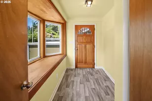 1814 4th St, Astoria, OR 97103 - Photo 5
