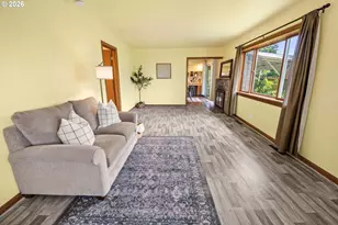 1814 4th St, Astoria, OR 97103 - Photo 7