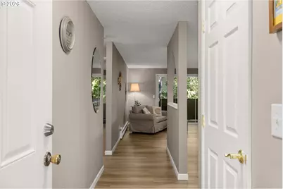 29700 SW Courtside Dr #43, Wilsonville, OR 97070 - Photo 3