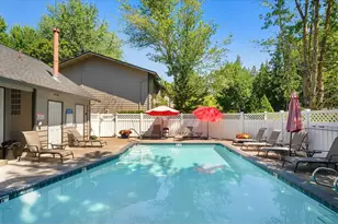 29700 SW Courtside Dr, Wilsonville, OR 97070 - Photo 17