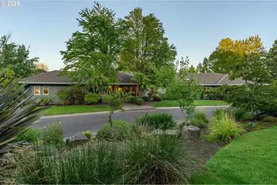 11790 SW Fox Ridge Rd, McMinnville, OR 97128 - Photo 1