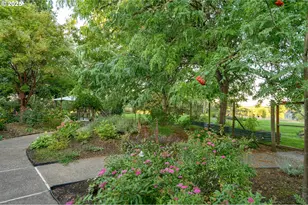 11790 SW Fox Ridge Rd, McMinnville, OR 97128 - Photo 39