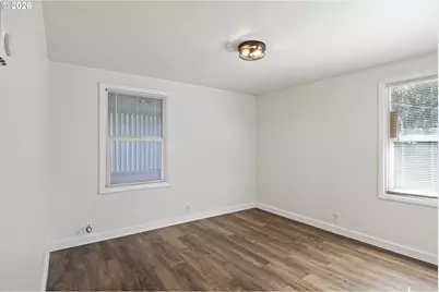 1008 Coburg Rd, Eugene, OR 97401 - Photo 17