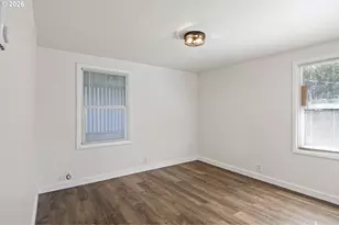1008 Coburg Rd, Eugene, OR 97401 - Photo 17