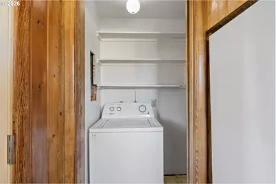 1008 Coburg Rd, Eugene, OR 97401 - Photo 13