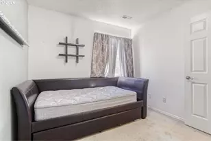 147 SW Wright Ave, Troutdale, OR 97060 - Photo 23