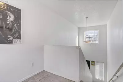 147 SW Wright Ave, Troutdale, OR 97060 - Photo 13