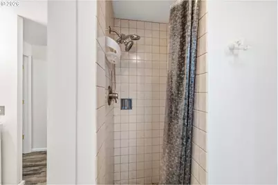 14229 SE Taylor Ct, Portland, OR 97233 - Photo 19