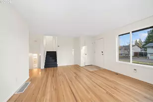 14229 SE Taylor Ct, Portland, OR 97233 - Photo 5