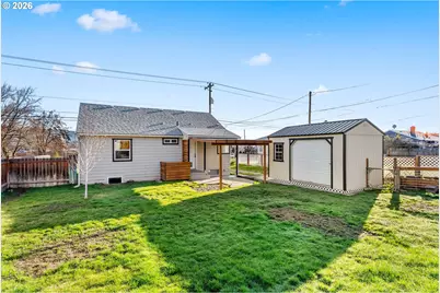 1612 W 10th St, The Dalles, OR 97058 - Photo 23