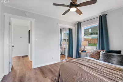 1612 W 10th St, The Dalles, OR 97058 - Photo 11