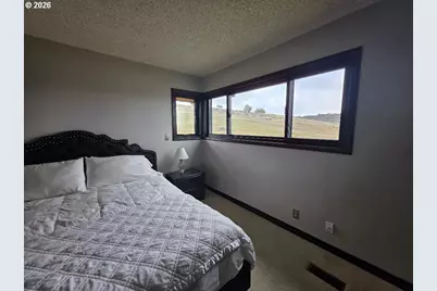 78902 Walters Rd, Maupin, OR 97037 - Photo 21