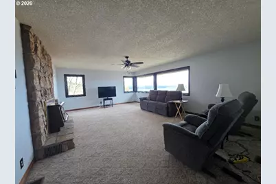 78902 Walters Rd, Maupin, OR 97037 - Photo 17