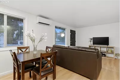 206 NE Johnson St, McMinnville, OR 97128 - Photo 27