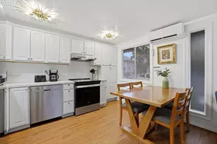 206 NE Johnson St, McMinnville, OR 97128 - Photo 11