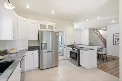 215 Piedmont Dr, Ashland, OR 97520 - Photo 25