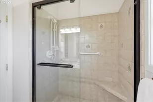 215 Piedmont Dr, Ashland, OR 97520 - Photo 43