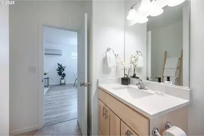 3023 Hummingbird Ln, Eugene, OR 97405 - Photo 21