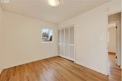 2304 SE 101st Ave, Portland, OR 97216 - Photo 17