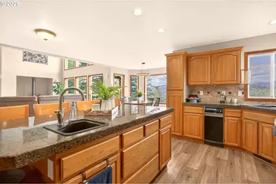 832 Wildlife Dr, Washougal, WA 98671 - Photo 13