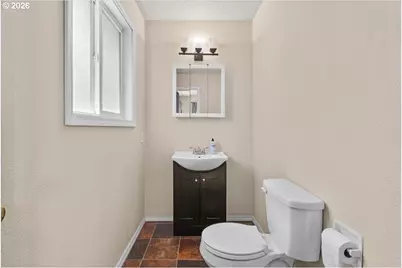 102 Green Hill Dr, Longview, WA 98632 - Photo 19