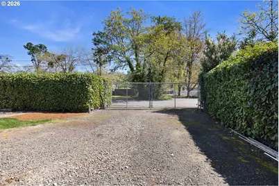 14 Royal Oaks Dr, Roseburg, OR 97471 - Photo 41
