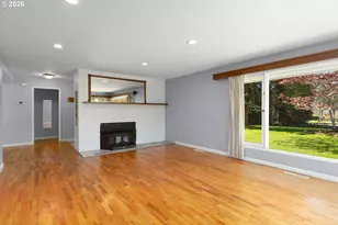 14 Royal Oaks Dr, Roseburg, OR 97471 - Photo 3